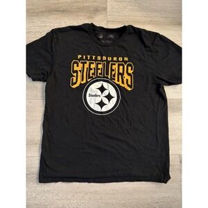 Pittsburgh Steelers NFL Team Apparel Black Logo T-Shirt Men's Large Gold Graphic